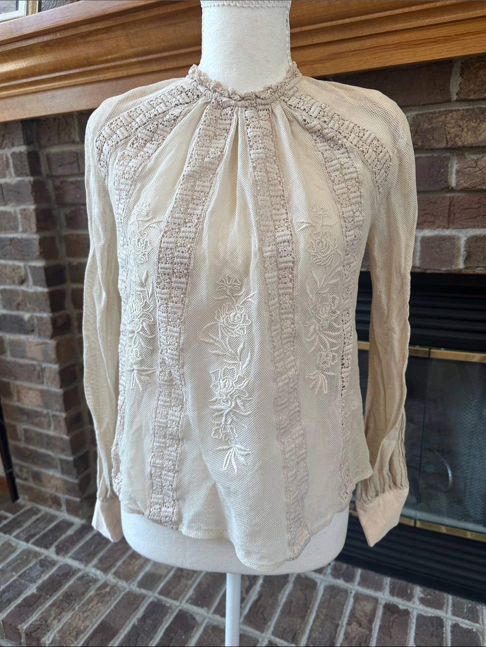St Roche Beige Cream Embroidered Long-Sleeve Women's 100% Cotton Blouse Size S